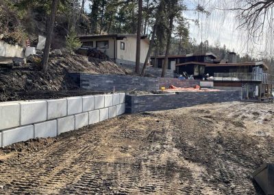 Toncar stone wall with blocks